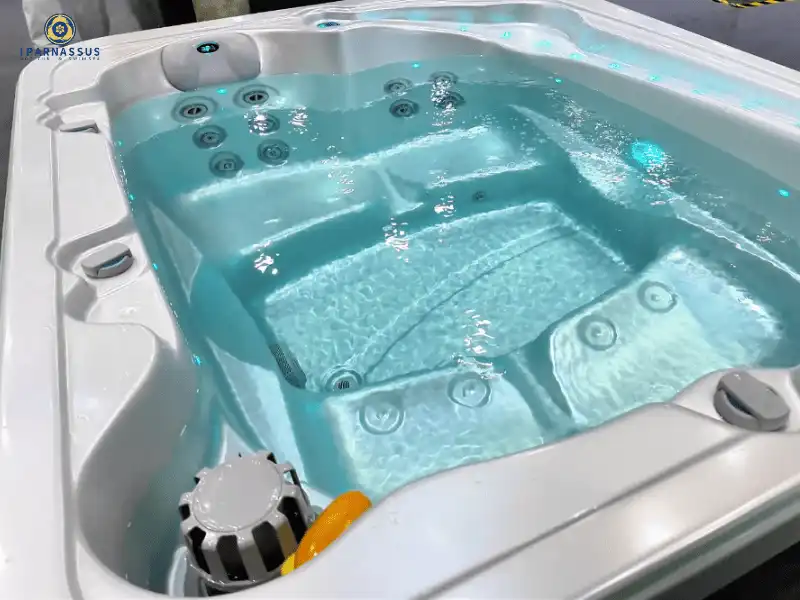 large hot tub large hot tub