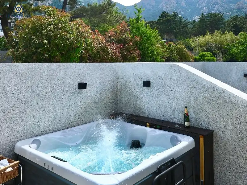 3 seater hot tub