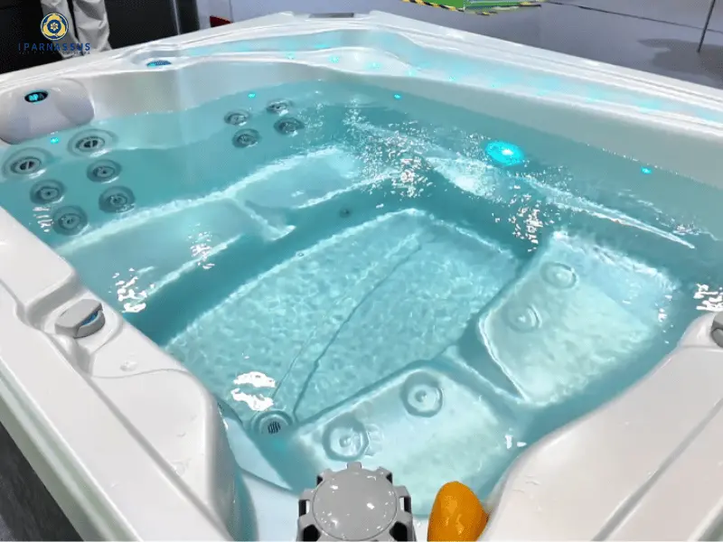 4 person hot tubs