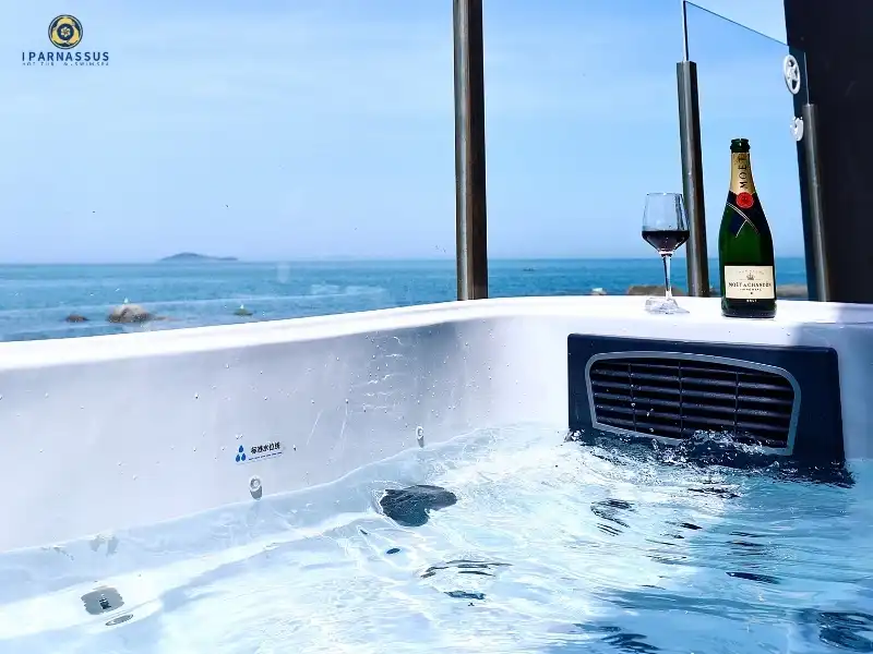 4 person hot tub