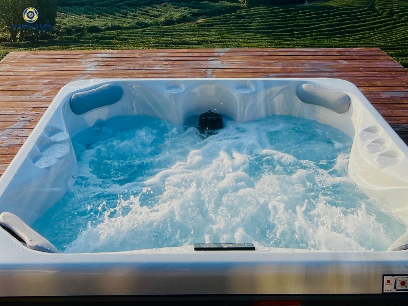 jacuzzi hot tubs